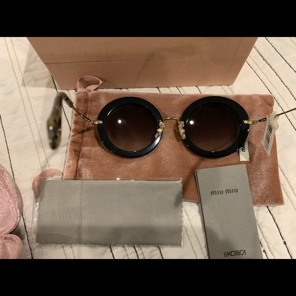 100% Authantic Miu Miu Round Sunglasses (FINAL PRICE) - Picture 6 of 11